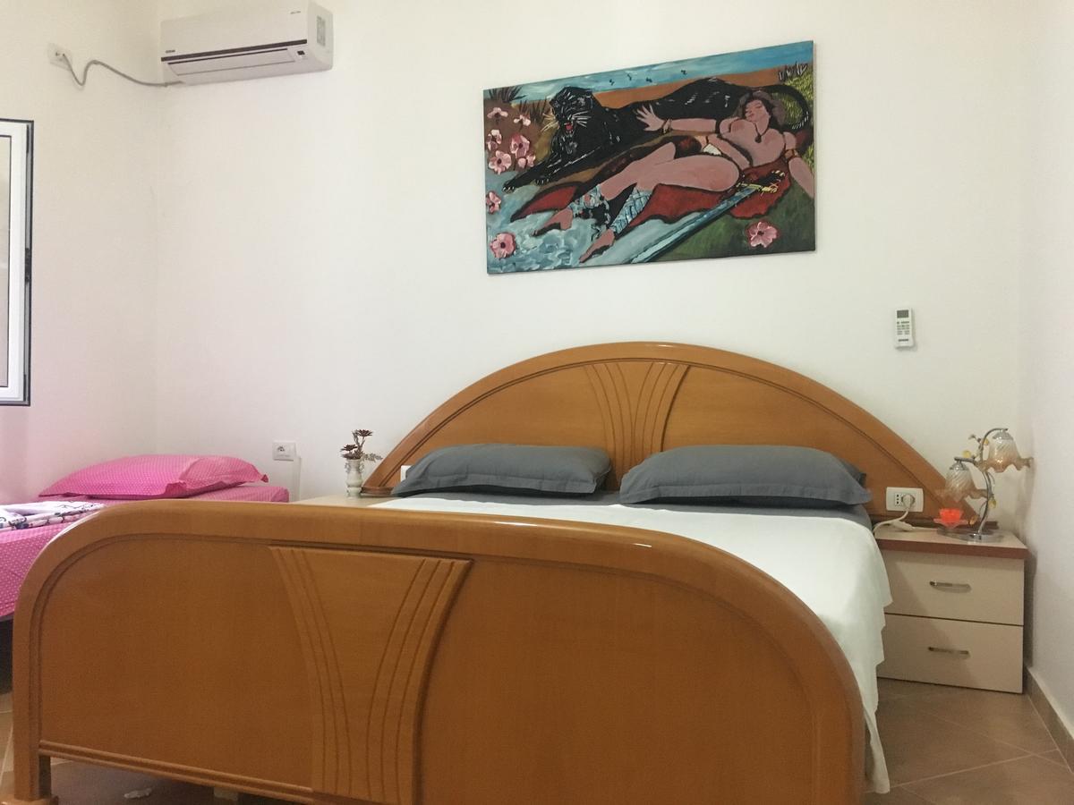 Villas Apartments Shahaj Вльора Екстер'єр фото