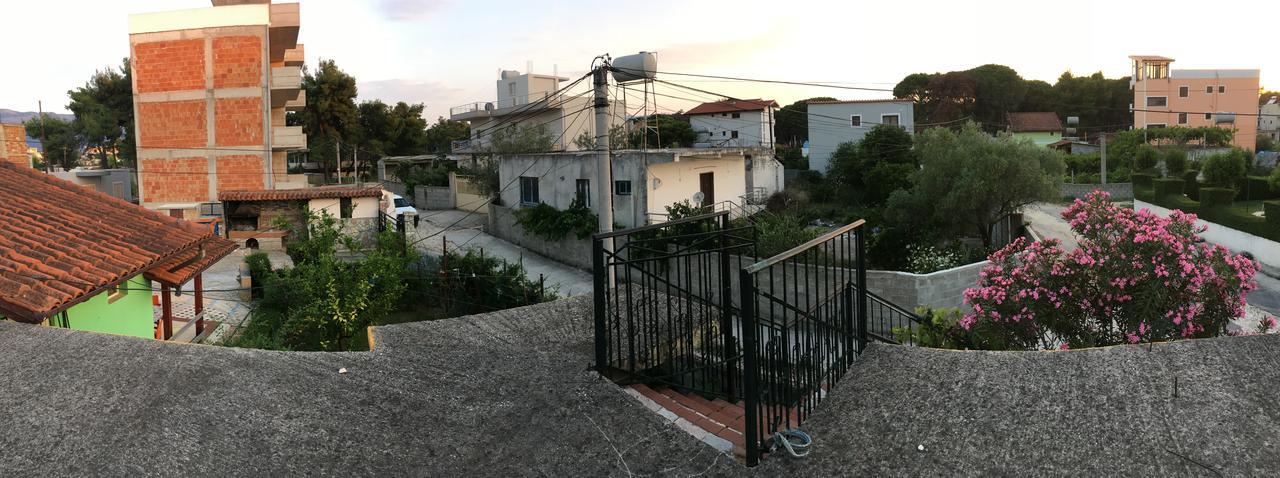 Villas Apartments Shahaj Вльора Екстер'єр фото